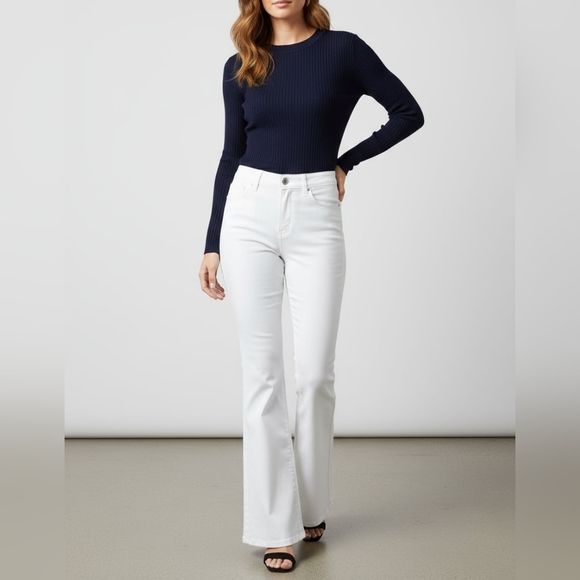 Liz Claiborne High Rise Flare Jeans White Denim Pants - Picture 1 of 8